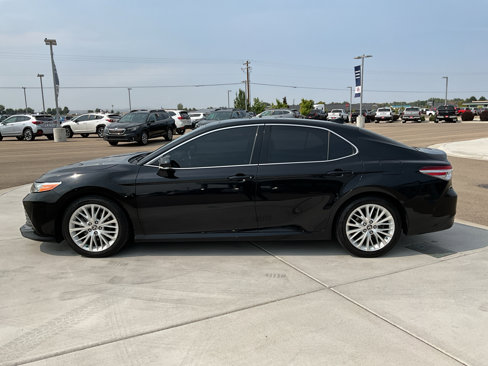Used 2020 Toyota Camry XLE w/ Driver Assist Package image 6