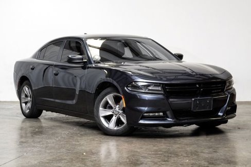 Used 2016 Dodge Charger SXT w/ Navigation & Travel Group image 7