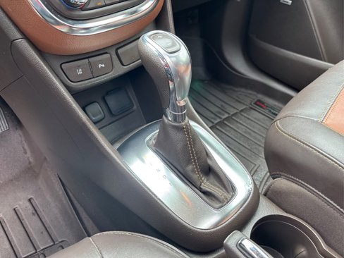 Used 2015 Buick Encore Premium w/ Experience Buick Package image 35