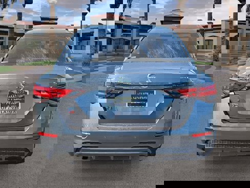 Used 2021 Nissan Sentra SV image 7