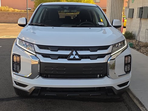 New 2025 Mitsubishi Outlander Sport ES image 2
