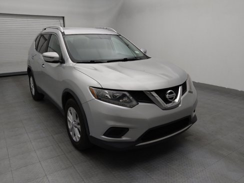 Used 2016 Nissan Rogue SV image 13