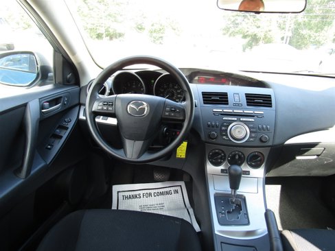 Used 2011 MAZDA MAZDA3 i Touring image 22