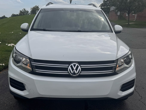 Used 2016 Volkswagen Tiguan S image 4