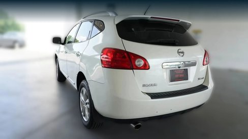 Used 2013 Nissan Rogue SV image 5