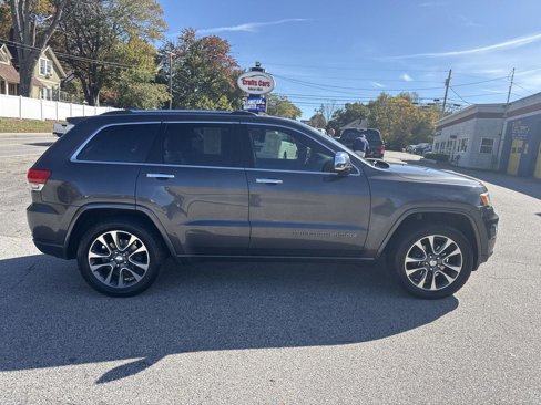 Used 2018 Jeep Grand Cherokee Overland image 6