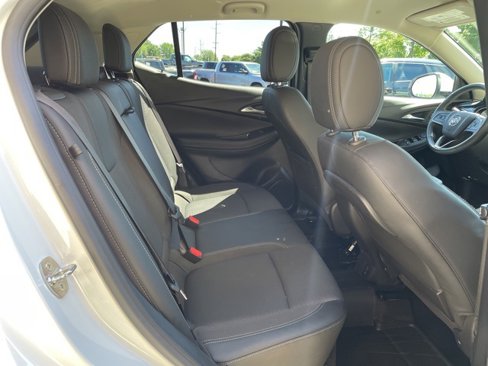 Used 2023 Buick Encore GX Select w/ Safety Package II image 12