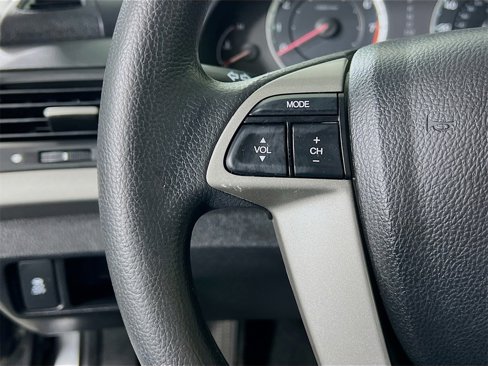 Used 2011 Honda Accord LX image 18