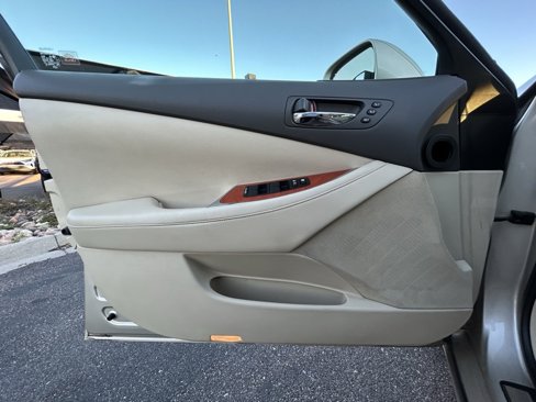 Used 2011 Lexus ES 350 image 11