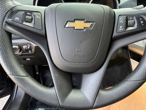 Used 2015 Chevrolet Cruze Eco image 9