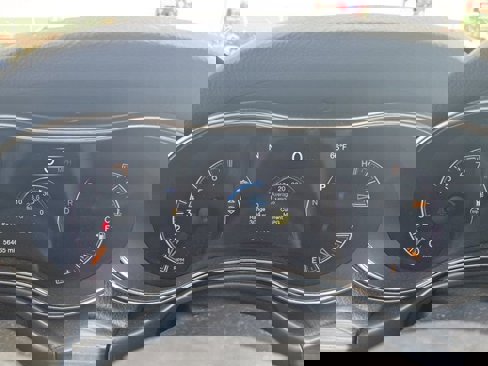 Used 2019 Jeep Grand Cherokee Limited image 5