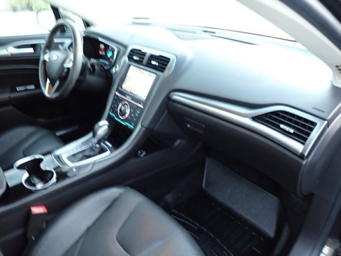 Used 2014 Ford Fusion Titanium image 14