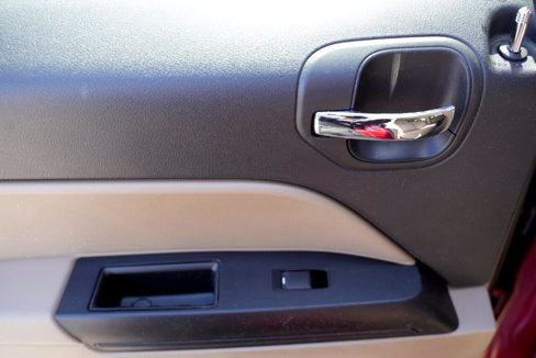 Used 2012 Jeep Patriot Latitude w/ Sun/Sound Group image 30
