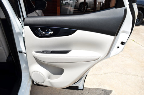 Used 2019 Nissan Rogue Sport SL image 15