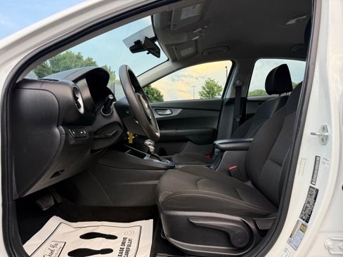 Used 2021 Kia Forte LXS image 15
