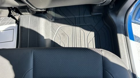 Certified 2023 Chevrolet TrailBlazer RS w/ Convenience Package image 34
