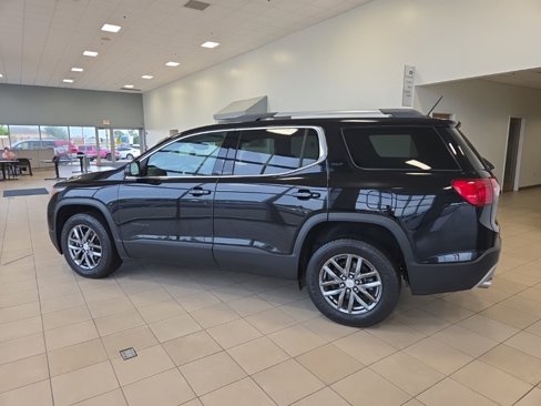 Used 2019 GMC Acadia SLT image 9