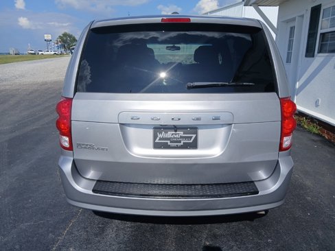 Used 2016 Dodge Grand Caravan SE image 7