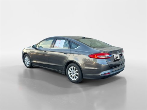 Used 2017 Ford Fusion S image 6