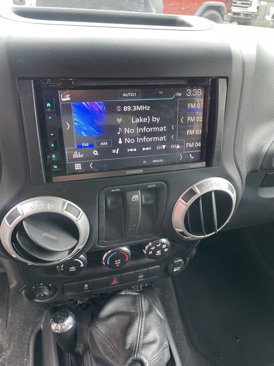 Used 2011 Jeep Wrangler Rubicon w/ Dual Top Group image 19