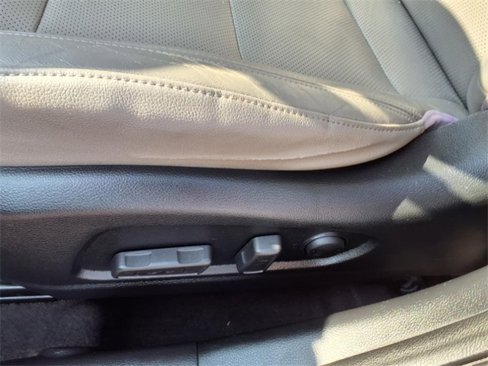 Used 2014 Kia Forte EX w/ Premium Package image 24