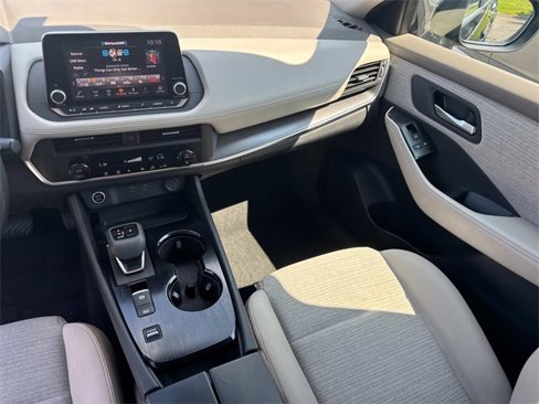 Certified 2023 Nissan Rogue SV image 19