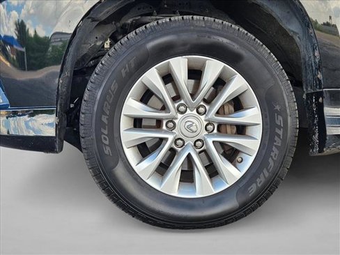 Used 2016 Lexus GX 460 image 28