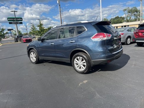 Used 2015 Nissan Rogue SV image 10