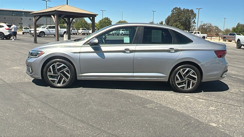 Used 2022 Volkswagen Jetta SEL image 6