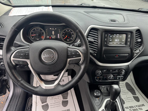 Used 2014 Jeep Cherokee Latitude w/ Comfort/Convenience Group image 6