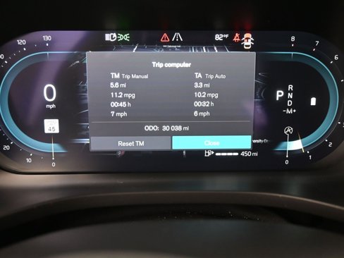Certified 2023 Volvo XC60 B5 Ultimate w/ Protection Package Premier image 21