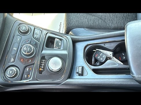 Used 2015 Chrysler 200 S w/ Navigation & Sound Group I image 20