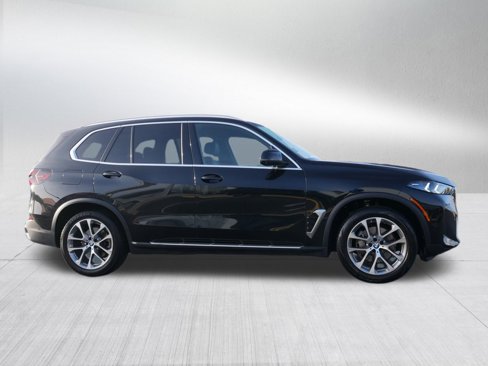 Used 2024 BMW X5 sDrive40i image 2