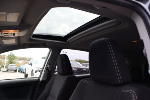 Used 2018 Toyota RAV4 XLE image 24