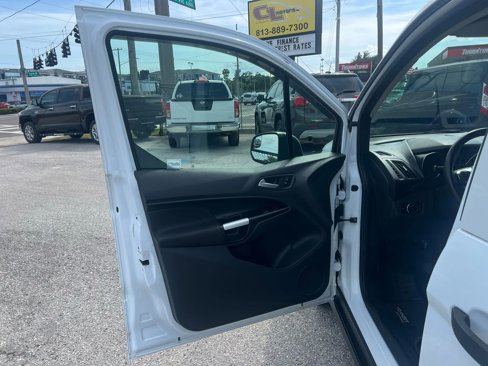 Used 2016 Ford Transit Connect XLT image 10