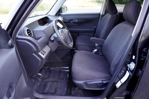 Used 2008 Scion xB image 9