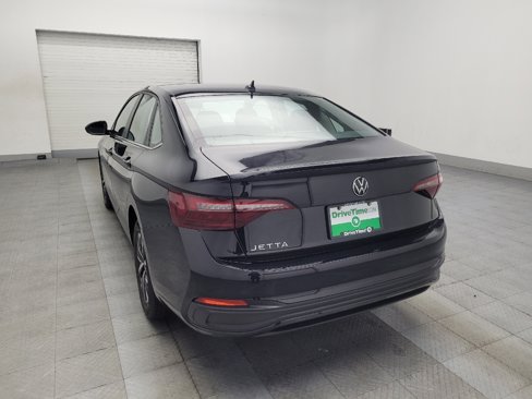 Used 2024 Volkswagen Jetta S image 5
