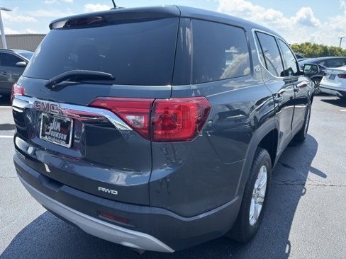 Used 2019 GMC Acadia SLE image 5