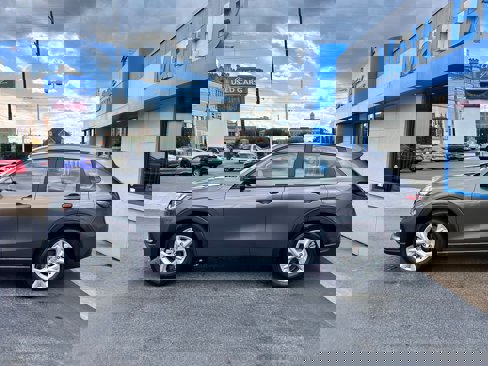 Certified 2023 Honda HR-V LX image 2