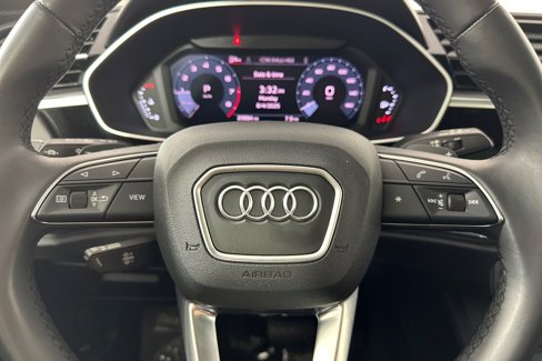 Used 2022 Audi Q3 2.0T Premium w/ Black Optic Sport Package image 20