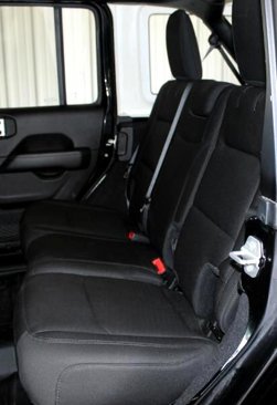 Used 2019 Jeep Wrangler Unlimited Sahara image 23