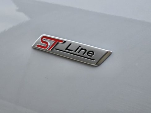 New 2025 Ford Escape ST-Line w/ Cold Weather Package image 7