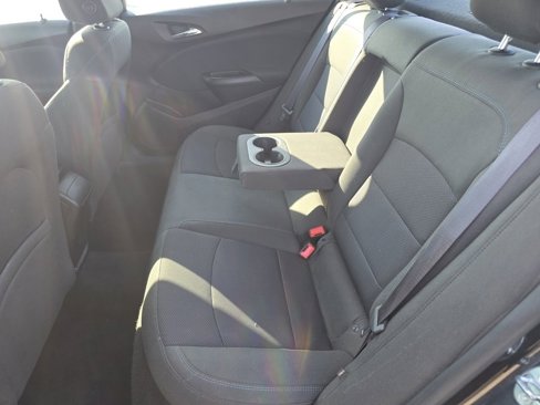 Used 2016 Chevrolet Cruze LT image 24