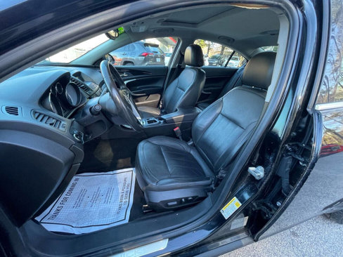 Used 2012 Buick Regal Premium image 21