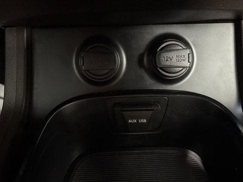 Used 2015 Hyundai Santa Fe GLS image 34