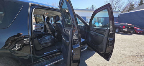 Used 2013 GMC Yukon XL Denali image 9