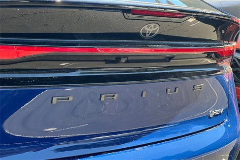Used 2026 Toyota Prius LE image 7