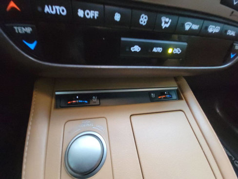 Used 2016 Lexus ES 350 image 31