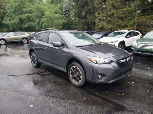 Certified 2022 Subaru Crosstrek 2.0i Premium image 1