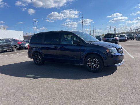 Used 2017 Dodge Grand Caravan GT image 1